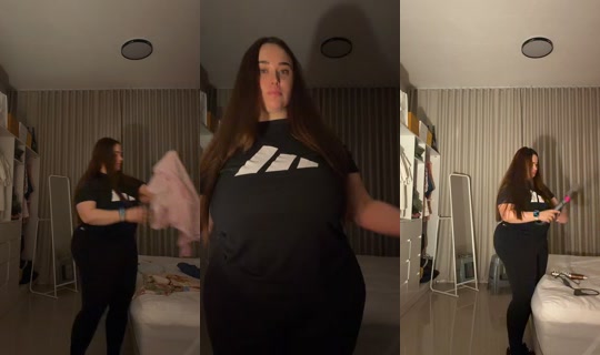 viviennedubai TikTok Live — Aug 22, 2026, 12:37 PM