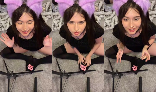 vix16332 TikTok Live — Aug 25, 2026, 7:05 AM