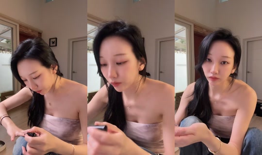 vvyuee TikTok Live — Aug 28, 2026, 6:50 AM