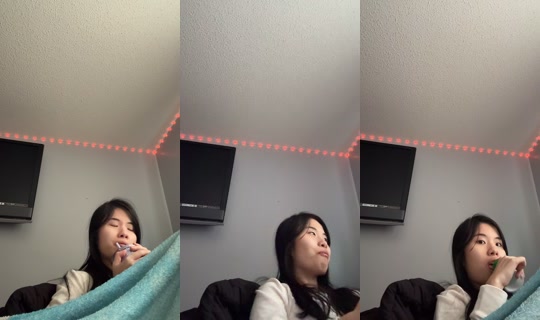 vysprivatelifee._ TikTok Live — Oct 8, 2026, 6:44 PM