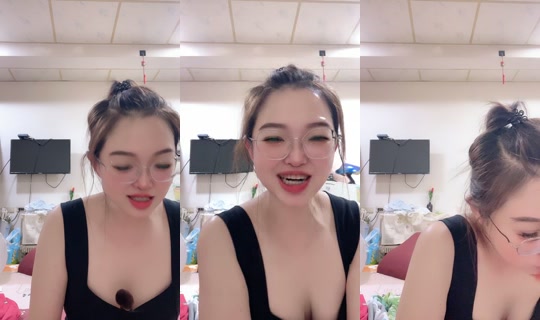 weimei75 TikTok Live — Sep 2, 2026, 6:38 PM