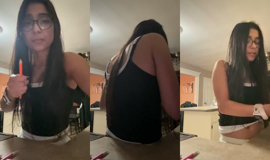 weirdgirl924 TikTok Live — Sep 3, 2026, 3:52 AM