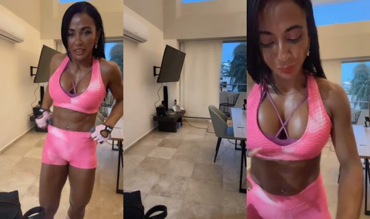 wildmaya26 TikTok Live — Sep 30, 2026, 11:22 AM