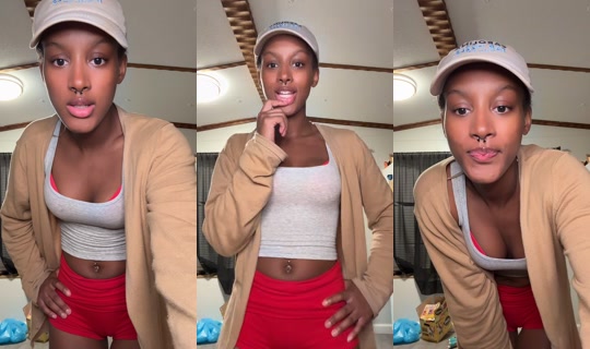 wolflelaaa TikTok Live — Aug 22, 2026, 5:02 AM