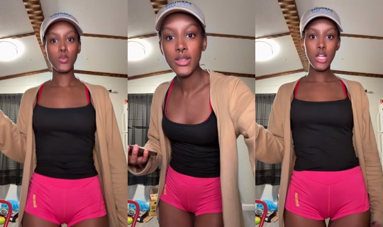wolflelaaa TikTok Live — Aug 29, 2026, 5:32 AM
