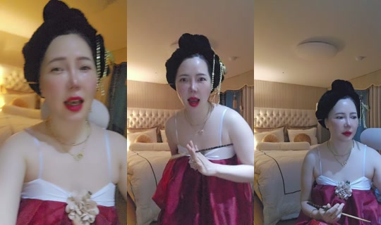 www.titok.oomsukyoung TikTok Live — Oct 2, 2026, 9:08 PM