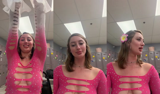 xbaddxlalax TikTok Live — Sep 19, 2026, 4:15 AM
