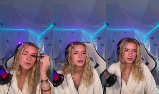 xbeccaangel TikTok Live — Oct 7, 2026, 9:54 AM