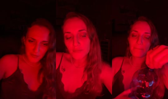 xena3883 TikTok Live — Oct 5, 2026, 1:12 AM