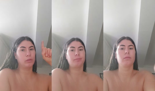 xenaprintesa TikTok Live — Oct 4, 2026, 7:49 AM