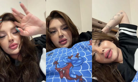 xhelin25 TikTok Live — Aug 26, 2026, 11:33 PM