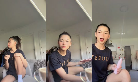 xhezca TikTok Live — Oct 2, 2026, 9:41 PM