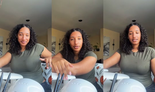 xoniasimone TikTok Live — Oct 2, 2026, 6:37 PM