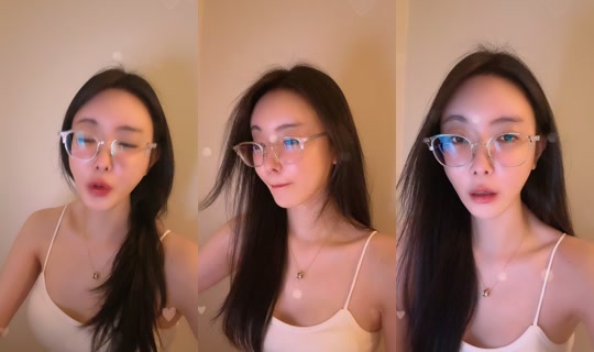 xoxo_11z11 TikTok Live — Oct 4, 2026, 9:22 AM