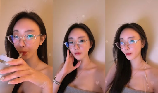 xoxo_11z11 TikTok Live — Oct 5, 2026, 8:42 AM