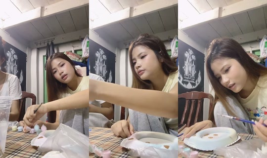 xr2_00 TikTok Live — Sep 21, 2026, 11:44 AM