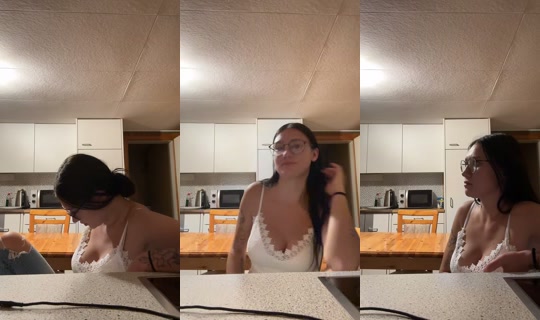 xx_off_86 TikTok Live — Aug 30, 2026, 6:39 PM