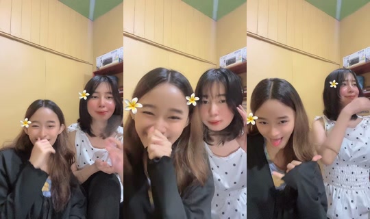 yaaa__479 TikTok Live — Oct 3, 2026, 1:31 PM