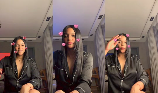 yaannelis TikTok Live — Oct 4, 2026, 3:52 AM
