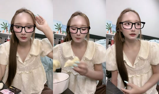 yaying_0 TikTok Live — Aug 20, 2026, 1:39 PM