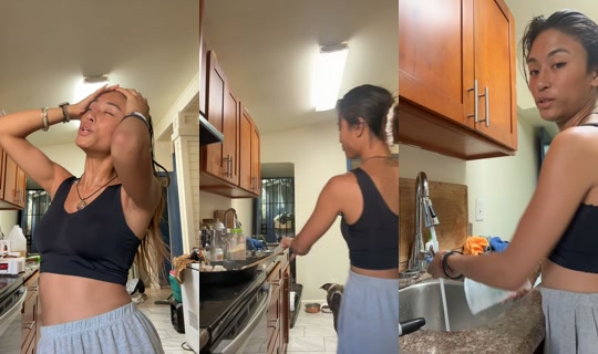 yesplslex TikTok Live — Aug 28, 2026, 6:05 PM