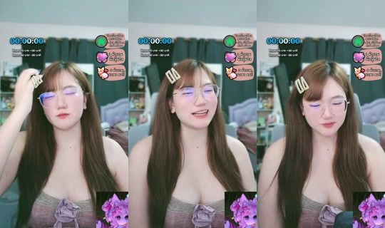 yingzyz TikTok Live — Oct 3, 2026, 12:12 PM