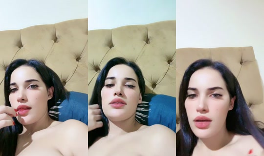 yiyd692 TikTok Live — Aug 24, 2026, 4:49 AM