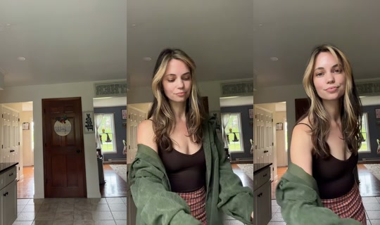 yogasync TikTok Live — Oct 4, 2026, 7:06 PM