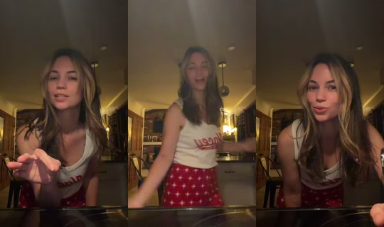 yogasync TikTok Live — Oct 6, 2026, 10:23 AM