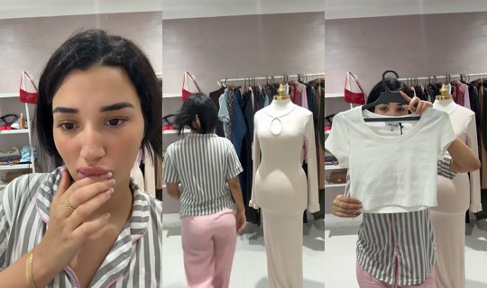 yosra374 TikTok Live — Oct 2, 2026, 10:34 PM