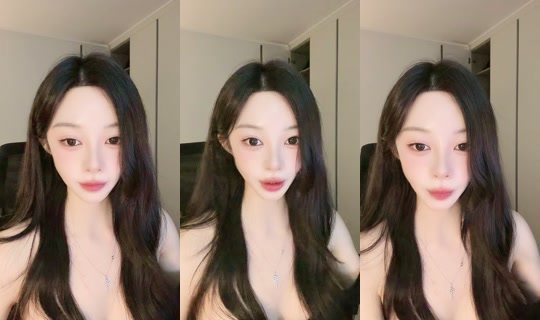youniayun TikTok Live — Sep 20, 2026, 5:28 PM