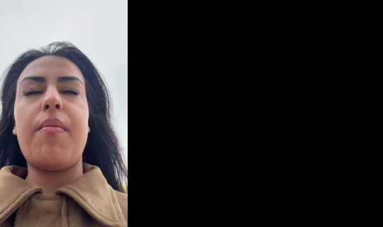 yqueen011 TikTok Live — Oct 2, 2026, 11:02 AM