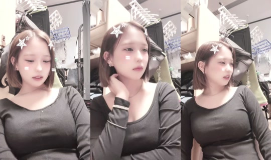 yui__f22 TikTok Live — Oct 5, 2026, 7:35 AM
