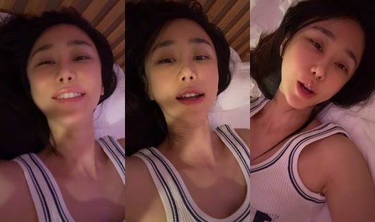 yujjinjjang TikTok Live — Oct 4, 2026, 12:01 PM