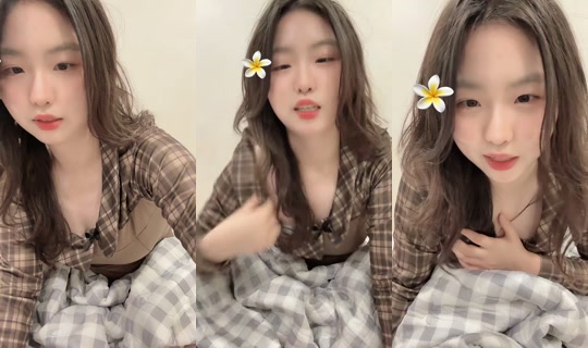 yurooo35 TikTok Live — Oct 8, 2026, 6:25 PM