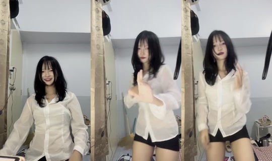 zenzi213 TikTok Live — Aug 23, 2026, 10:20 AM