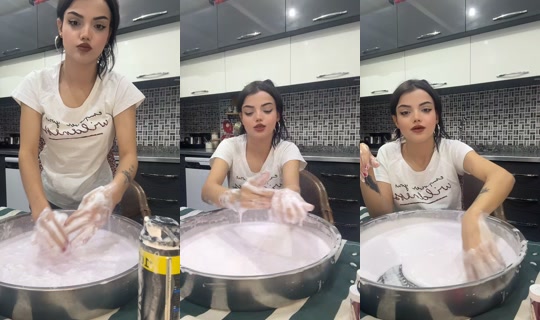 zerdakplln TikTok Live — Oct 2, 2026, 8:03 PM