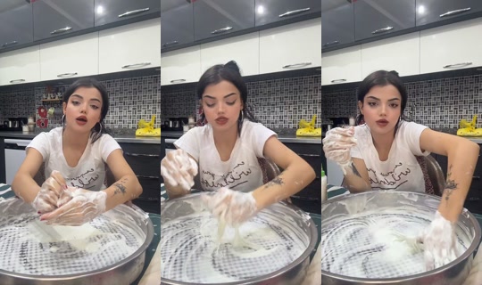 zerdakplln TikTok Live — Oct 2, 2026, 9:28 PM