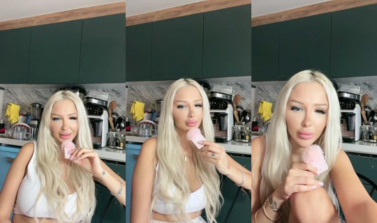 zezecelik TikTok Live — Aug 24, 2026, 9:57 AM