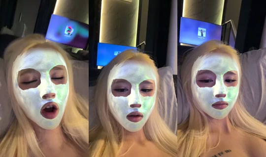 zicolorrr TikTok Live — Oct 4, 2026, 12:52 PM