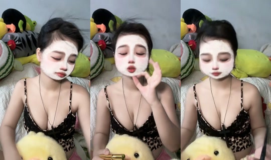 ziez03 TikTok Live — Oct 7, 2026, 2:14 PM