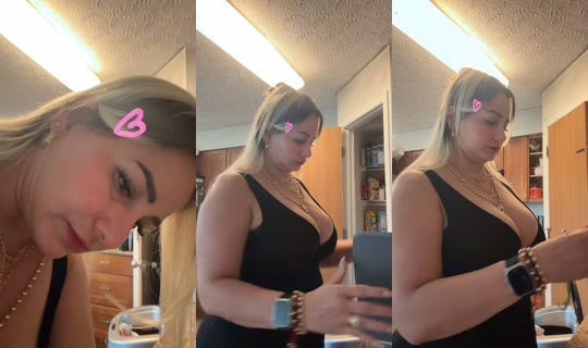 zikiucarolina TikTok Live — Aug 21, 2026, 11:21 PM