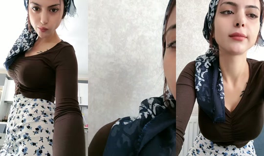 zlemballl TikTok Live — Oct 3, 2026, 10:50 AM