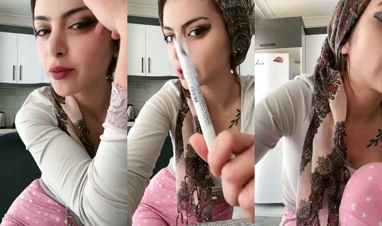 zlemballl TikTok Live — Oct 7, 2026, 12:31 PM