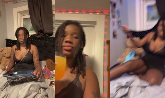 zoe19am TikTok Live — Oct 4, 2026, 8:45 AM