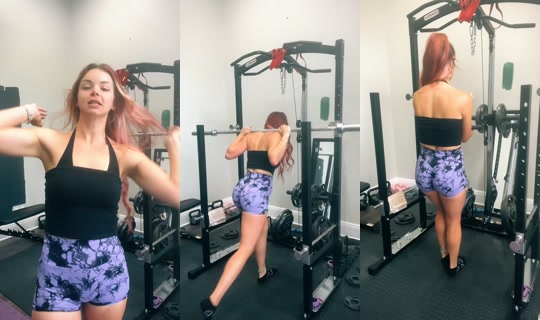zombmxm TikTok Live — Aug 27, 2026, 2:22 PM