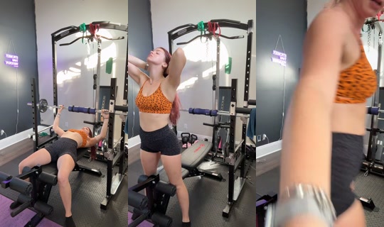 zombmxm TikTok Live — Oct 7, 2026, 1:18 PM