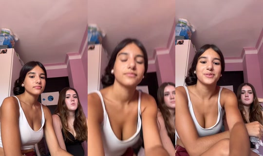 zooesiita__ TikTok Live — Aug 28, 2026, 2:44 PM